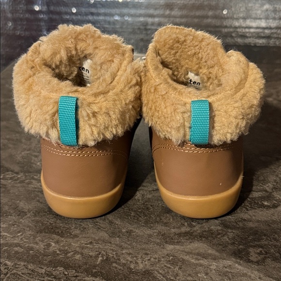 Ten Little Furry High Top. Size 10 - Picture 3 of 5